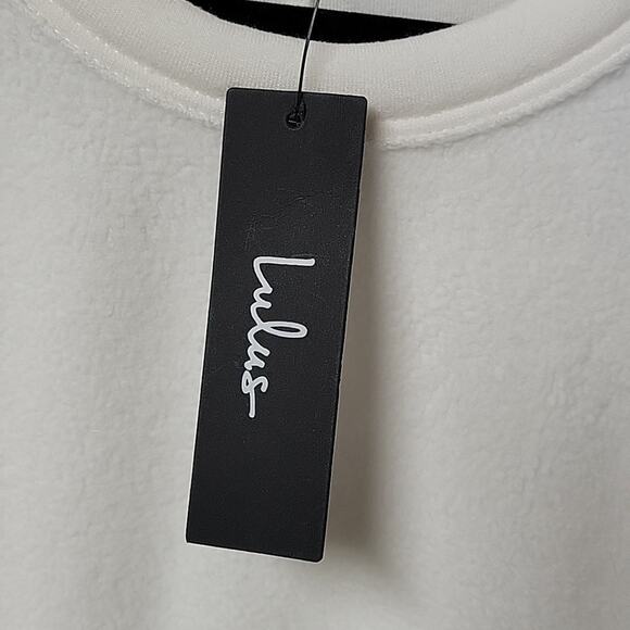 Lulus White Crewneck Pullover Sweatshirt Womens Size Small NWT - Picture 5 of 11